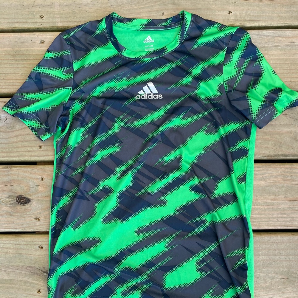 Adidas green t shirt